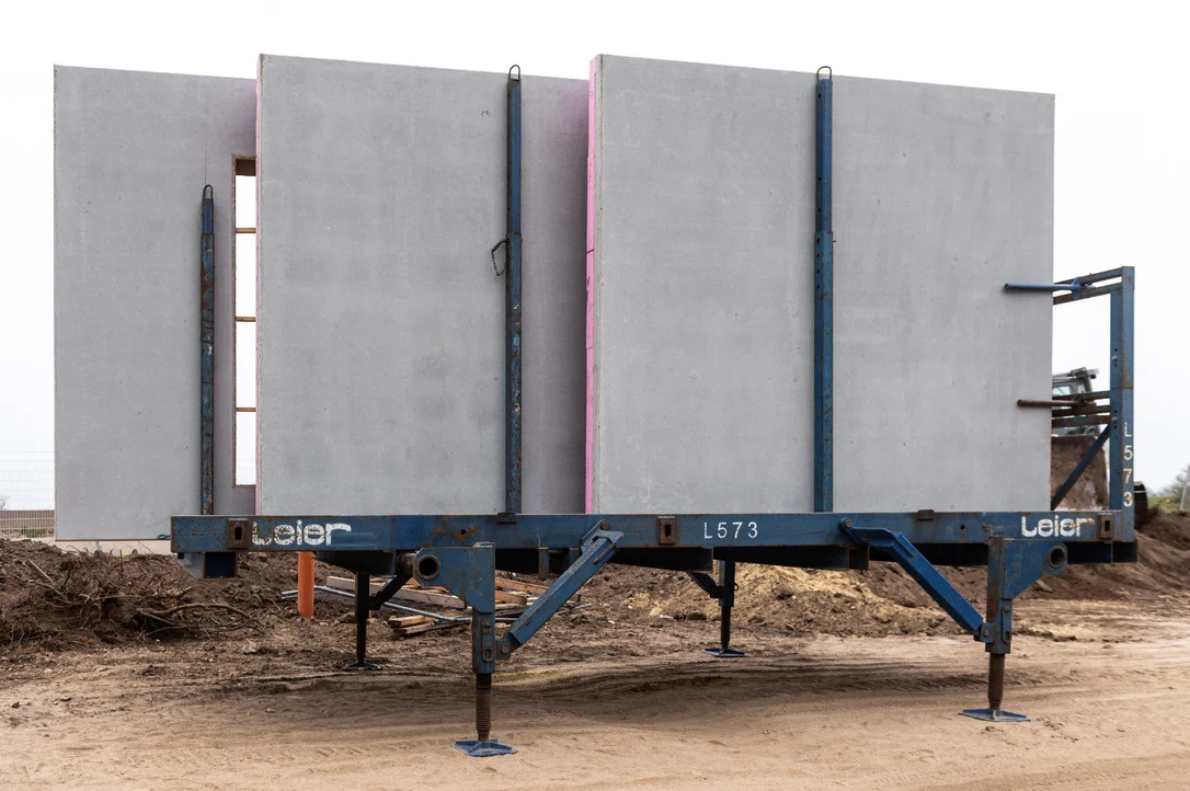 epitoanyag-center24135149